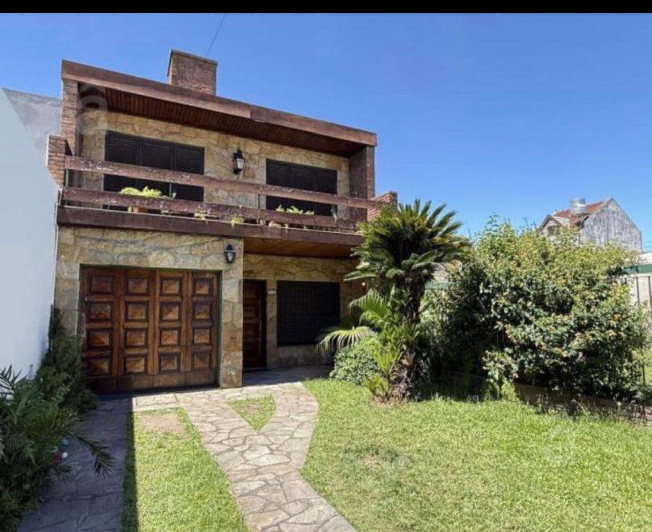 Mediterranean home exterior AI design